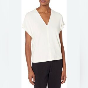Vince Double V Bone White Short Sleeve Knit Top